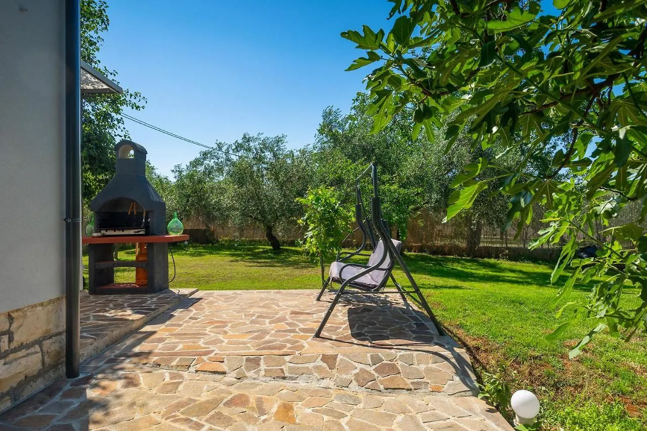 Holiday House Chill Out Loborika Pula 6 Persons Marcana